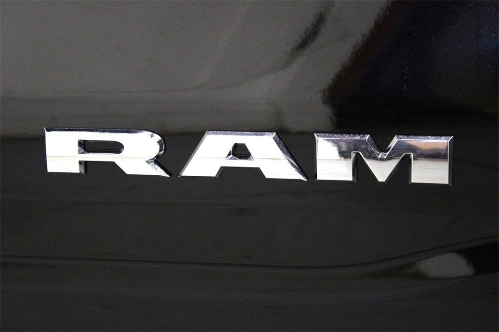 2025 RAM Ram 1500 Laramie 4x4 Crew Cab 5'7 Box